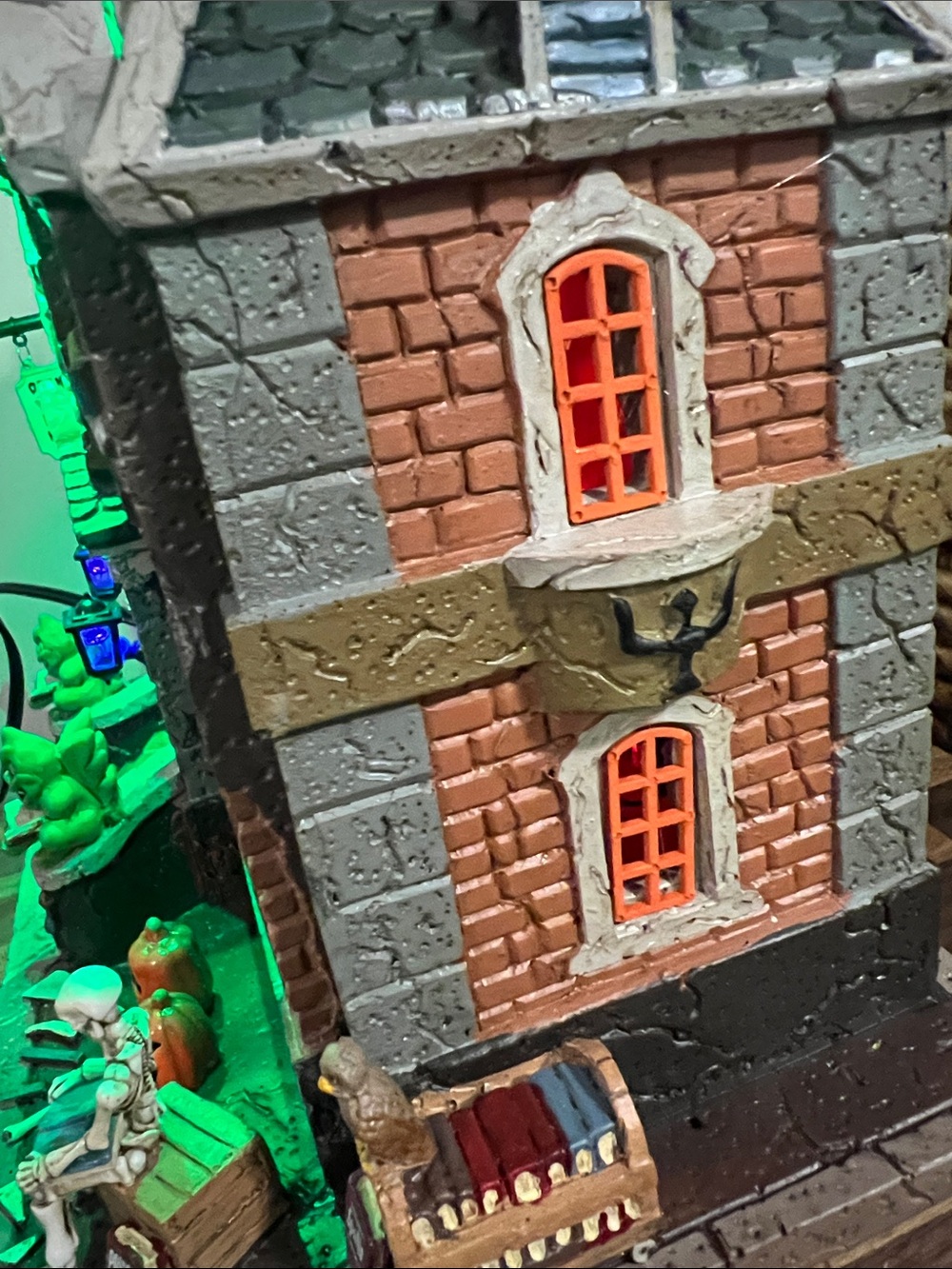 Lemax spooky town Halloween haunted library books bookish house display - Picture 9 of 11